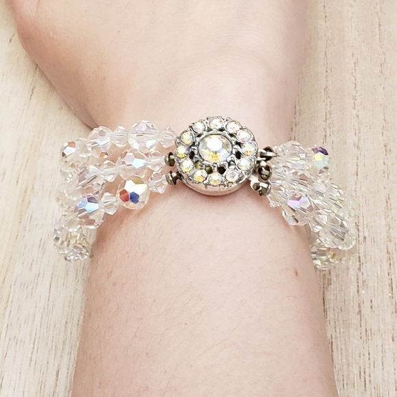 Aurora Borealis 3 Strand Crystal Beaded Bracelet - Picture 3 of 8